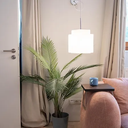 Ruhiges Design-studio An Der Karli Apartment